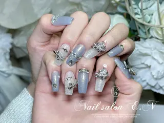 ネイル E.N🦋 長さ出し/持ち込みのネイルデザイン