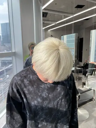 ショート カラー メンズ エフェクトブリーチ 神戸 三宮 麟太郎のヘアスタイル