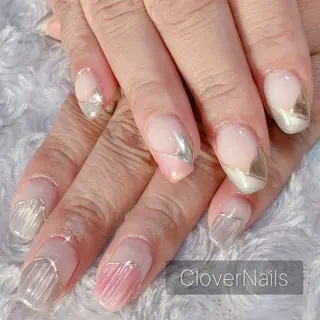 ネイル 自宅ネイルサロン クロバーネイルのネイルデザイン