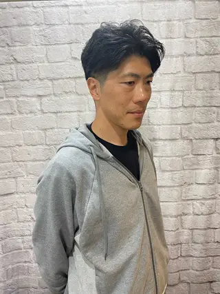 ミディアム メンズ グレイスフルバーバー 赤坂見附店 前田真政のヘアスタイル