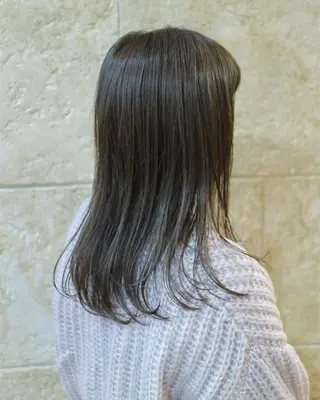 ロング カラー 斉藤 貴也のヘアスタイル