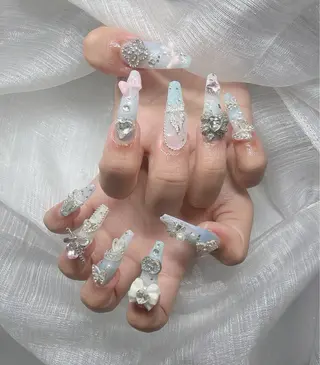 ネイル Lee Nailsのネイルデザイン