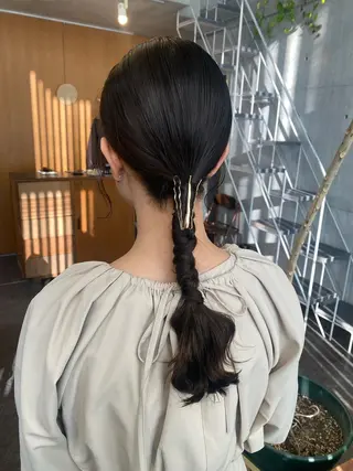 ロング カラー パーマ ヘアアレンジ メンズ キッズ ネイル マツエク・マツパ アイブロウ モリモト サナのヘアスタイル