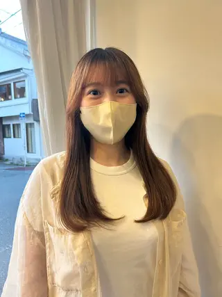 ロング COMEG HEAD 上乃裏所属・宮前 芽衣のヘアスタイル