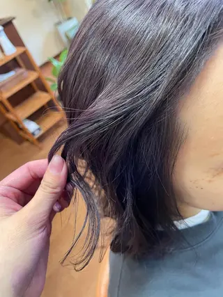 カラー Vyuha ビューハのヘアスタイル