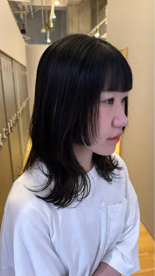 ミディアム 藤原 萌衣のヘアスタイル