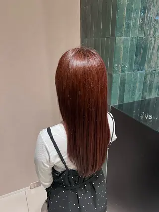 ロング 近藤 愛のヘアスタイル