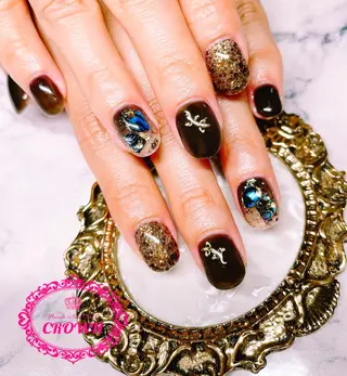 ネイル CROWN プライベートサロンのネイルデザイン