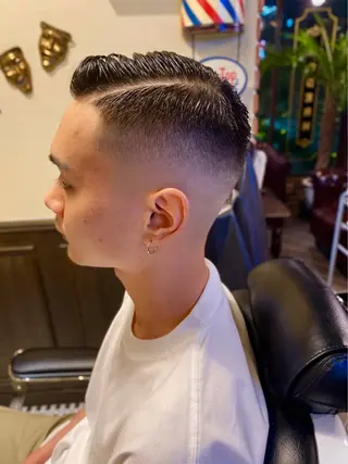 ショート メンズ 山﨑 彰太のヘアスタイル