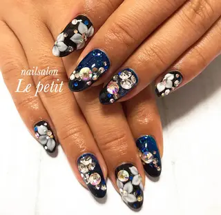 ネイル 石野 広佳のネイルデザイン