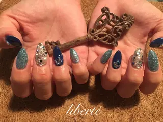 ネイル liberté (リベルテ)のネイルデザイン