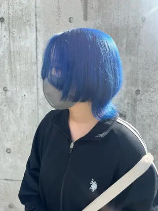 ショート カラー 犬塚 梨花のヘアスタイル