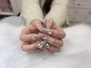 ネイル LETHI LINHのネイルデザイン