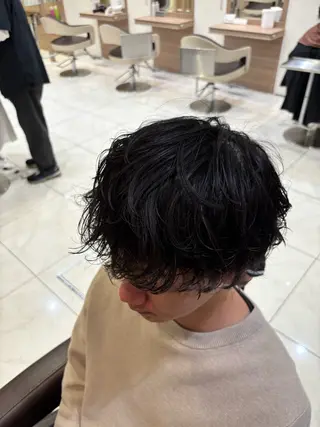 パーマ メンズ 山本 侑平のヘアスタイル