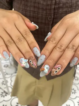 ネイル koyu 🩶のネイルデザイン