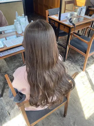 ロング カラー 梅田美容室 山崎海波のヘアスタイル