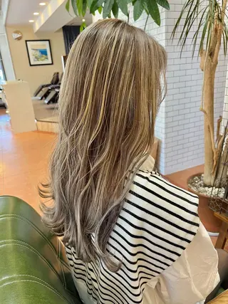 ロング カラー 石井 佑樹のヘアスタイル