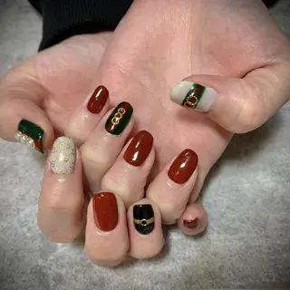 ネイル Eden　private nail saron所属・Eden ♾️のネイルデザイン