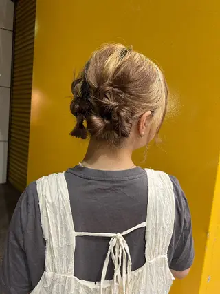 ヘアアレンジ センターパート/ 暖色カラーayuのヘアスタイル