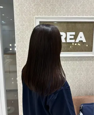 ロング ブリーチなしカラー/ 暖色カラー/艶カラーのヘアスタイル