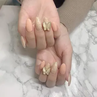 ネイル はな💎ネイル ワンホン、長さ出しのネイルデザイン