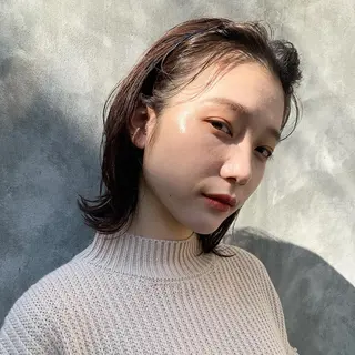 ミディアム アンキシム ahnkism所属・nit by AHNKISMのヘアスタイル