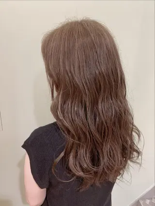 ミディアム MAEUL NAGOYA所属・村松萌/ レイヤーカットのヘアスタイル