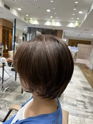 ショート 顔まわりカット 前髪カット安井楽人のヘアスタイル