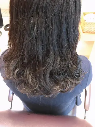 ミディアム AALTO所属・秀島 拓実のヘアスタイル