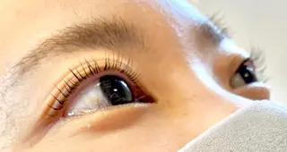 マツエク・マツパ 'amo eyelashsalon所属・'amo🫧‪ AYUMIのマツエク・マツパデザイン