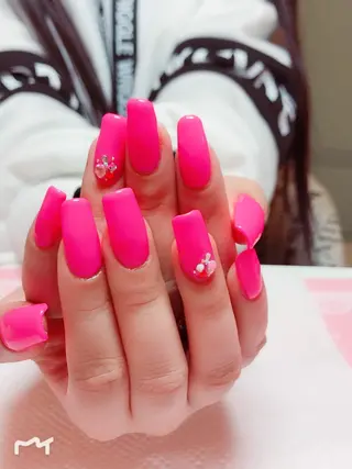 ロング カラー SINCERELY シンシアリー🌈のネイルデザイン