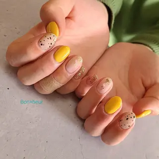 ネイル 宮口 紗子のネイルデザイン