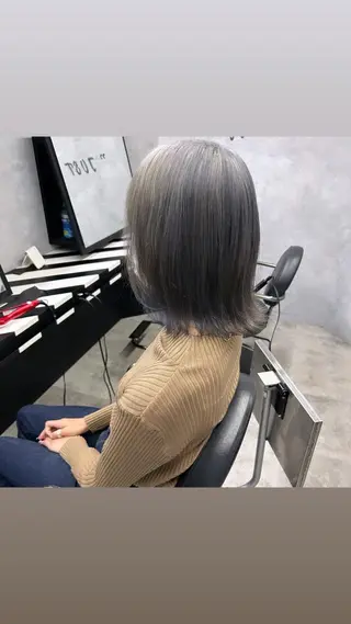 ミディアム Hui.所属・縮毛矯正・髪質改善 特化 出納 直起のヘアスタイル