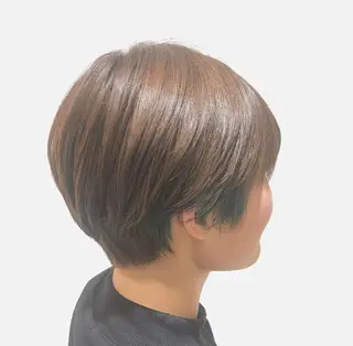 ショート カラー メンズ 阿部 響香のヘアスタイル