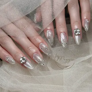 ネイル Maggie Nail🦩のネイルデザイン