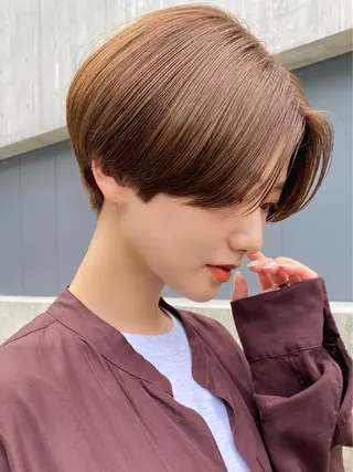 ショート カラー fifth 小関 伊吹のヘアスタイル