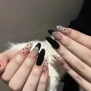 ネイル DEMAIN- 🕊️のネイルデザイン