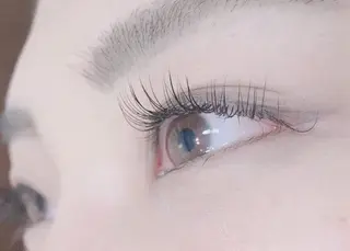 マツエク・マツパ Misora/ボブ/ レイヤー/艶カラーのヘアスタイル