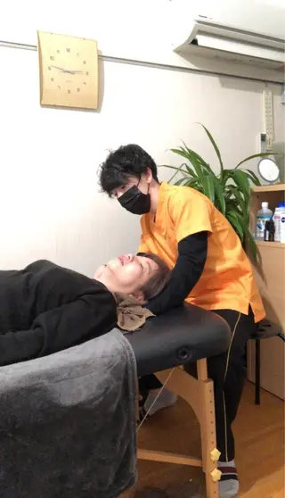 顔の歪み矯正専門 宮内翔のエステ・リラクイメージ