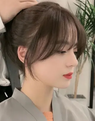 セミロング Noa/レイヤー カット💖ハイトーンのヘアスタイル