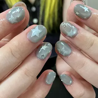 ネイル IYOU NAIL所属・チン セイジョのネイルデザイン