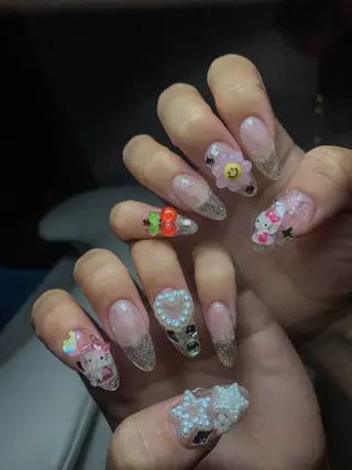 ネイル Isinha Nailsのネイルデザイン