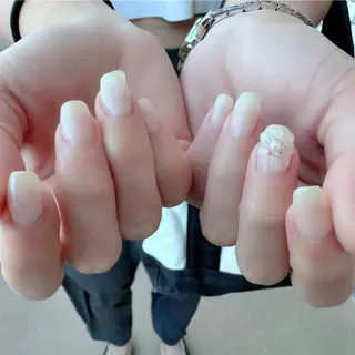 ネイル 新山 聖のネイルデザイン