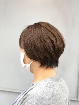 ショート 若泉 真梨のヘアスタイル