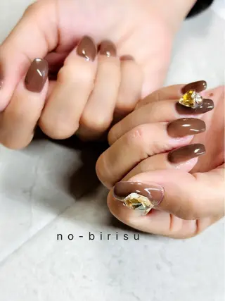 ネイル no-birisu nailのネイルデザイン