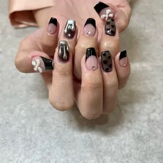 ネイル UnFLAIR KASUMIのネイルデザイン