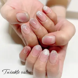 ネイル 中井 綾香の眉毛・アイブロウイメージ