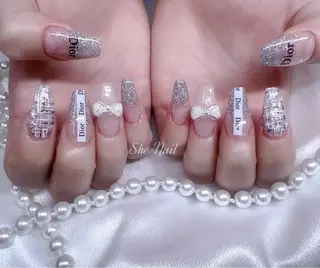 ネイル She   Nail所属・ISA_ BELLAのネイルデザイン