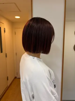 カラー UNBIRTHDAY amiのヘアスタイル