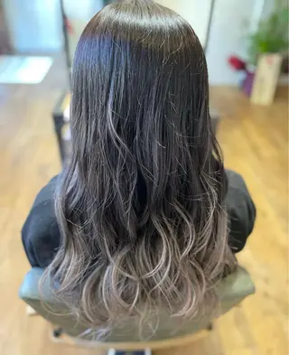 ロング abbzi Hair Revo   West Side所属・abbzi アブジー 永島のヘアスタイル